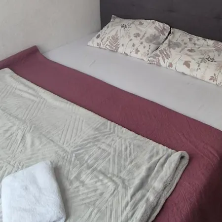 Apartament Jelena *