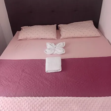 Jelena Apartament *